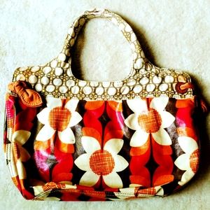 LADIES HANDBAG BY FOSSIL, 13" x 12" x 6" MAGNETIC CLOSURE, 1 ZIP INSIDE POCKET